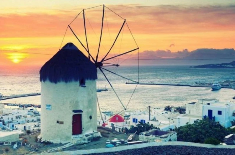 Χάρης Θεοχάρης: Η Ελλάδα έχει ισχυρό brand