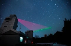 Σε λειτουργία ο πρώτος κινητός επίγειος σταθμός κβαντικών δορυφορικών επικοινωνιών